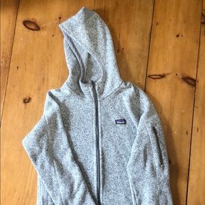 hooded patagonia zip up